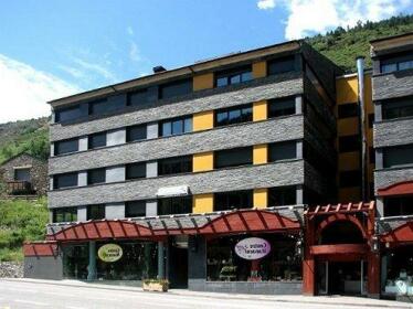 Apartamentos Tarter Pirineos 3000