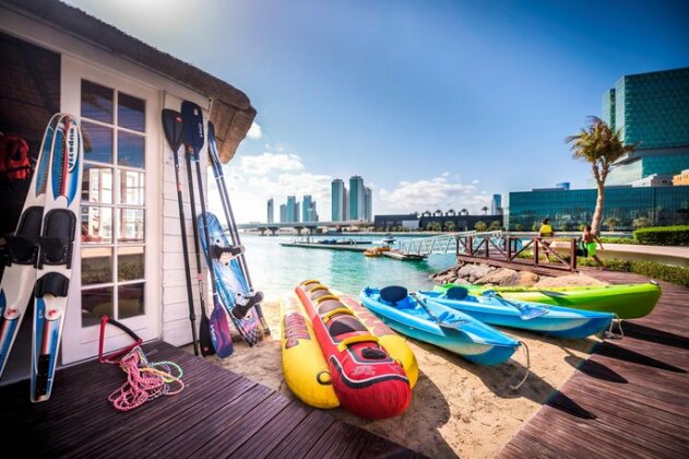 Beach Rotana Hotel Abu Dhabi - Photo2