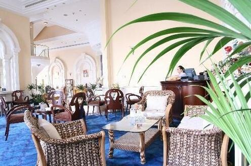 Grand Continental Flamingo Hotel Abu Dhabi - Photo4