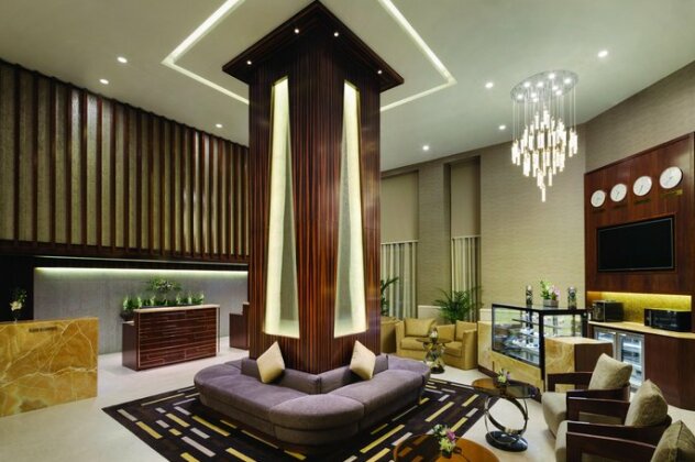 Hawthorn Suites by Wyndham Abu Dhabi - Photo3