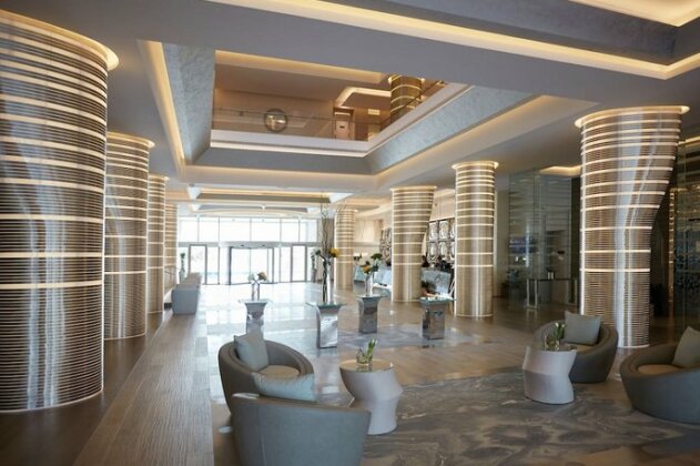 Royal M Hotel & Resort Abu Dhabi - Photo3
