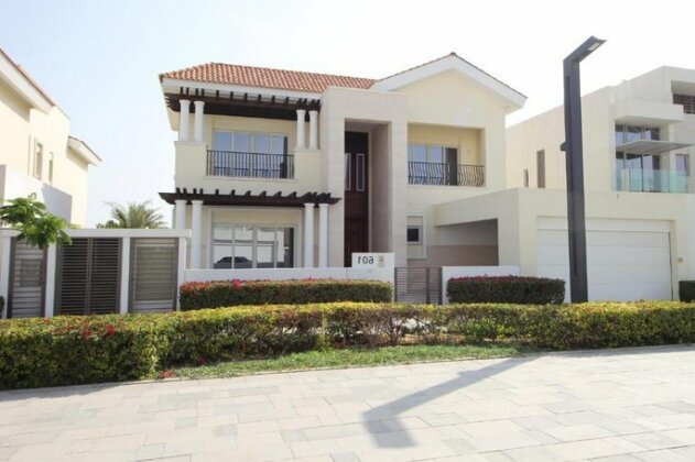 Brand New 4 Bedroom Villa- District One Meydan Dubai