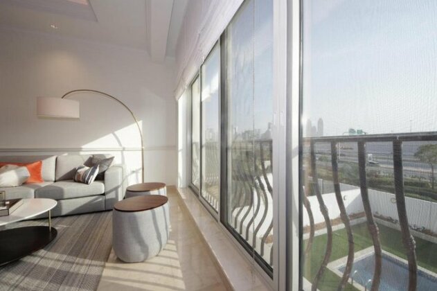 Brand New 4 Bedroom Villa- District One Meydan Dubai - Photo2