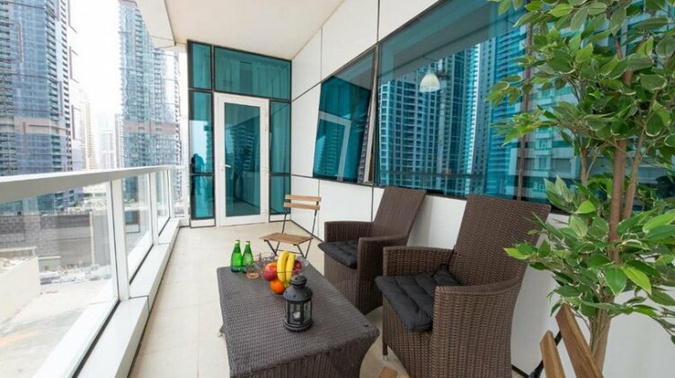 Chic City Living 2 Beds in Mag 218 Dubai Marina - Photo2
