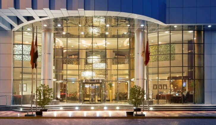 City Seasons Hotel Dubai - Photo2