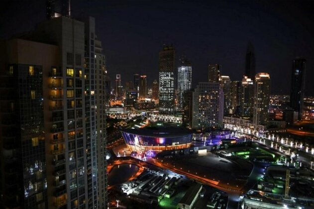 Downtown Apartments with Fountain and Burj Khalifa View - Photo2