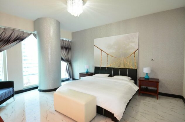 Dubai Arch Tower by Deluxe Holiday Homes - Photo2