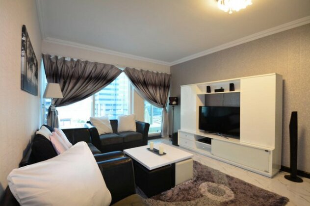 Dubai Arch Tower by Deluxe Holiday Homes - Photo3