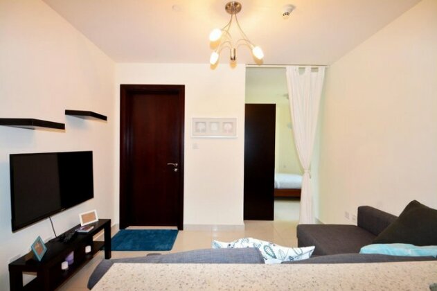 Dubai Gate 1 by Deluxe Holiday Homes - Photo2