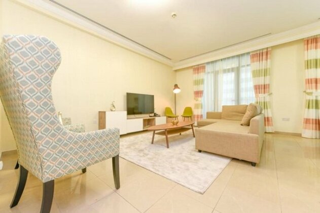 Elegantly colored 2BR with Partial Sea Views - Photo3