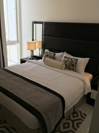 Espace Holiday Homes - Giovanni Boutique Suites 20 - Photo2