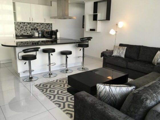 Espace Holiday Homes - Giovanni Boutique Suites 20 - Photo3