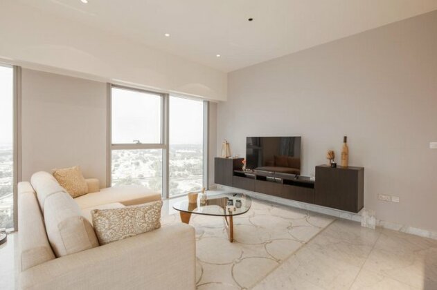 Fantastay - Central Park Towers DIFC - Photo2