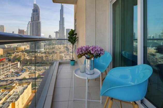 Frank Porter - Burj Views Dubai - Photo4