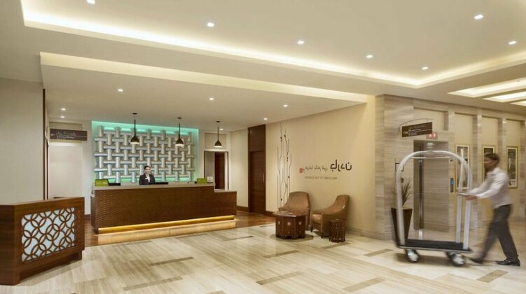 Hilton Garden Inn Dubai Al Muraqabat - Deira - Photo4