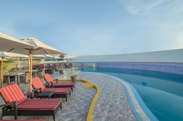 Holiday Inn Bur Dubai - Embassy District - Photo2