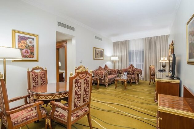 Holiday Inn Bur Dubai - Embassy District - Photo5