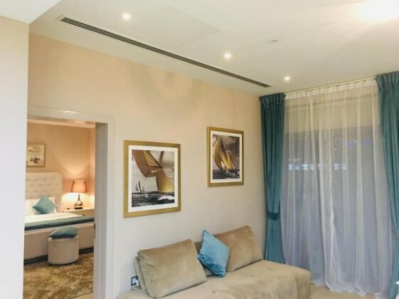 JCB Dubai Marina Apartment - Photo2