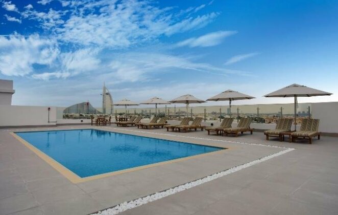 Lemon Tree Hotel Dubai - Photo4
