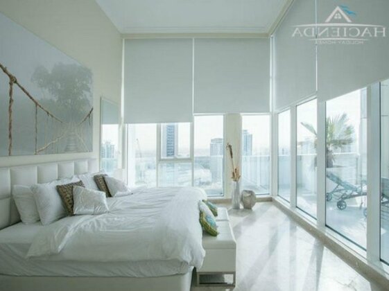 Luxurious Penthouse with a Private Pool - Photo3