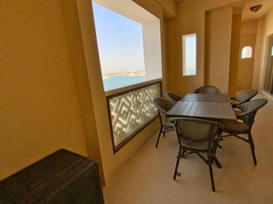 Luxury Apartments at Balqis Residence - Photo4