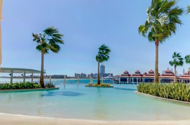 Luxury Living Suite - See und Burj AlArab Blick mit privatem Strand & Pool