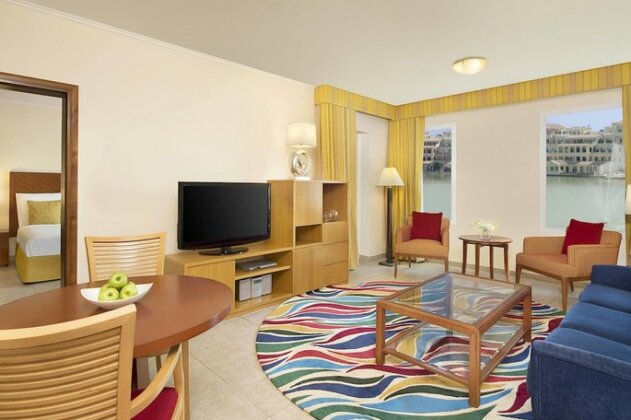 Marriott Executive Apartments Dubai Green Community - Photo4