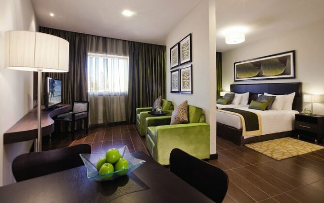 Movenpick Hotel Apartments Al Mamzar Dubai - Photo4