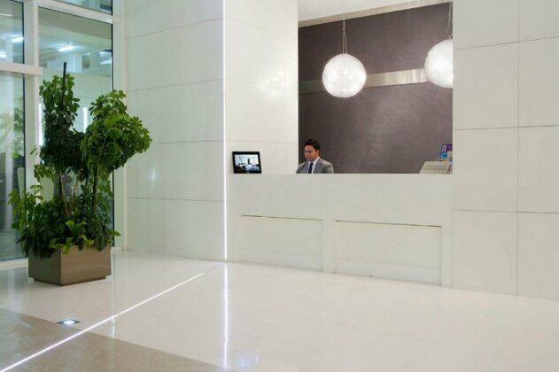 Nassima Towers Hotel Apartments - Photo4
