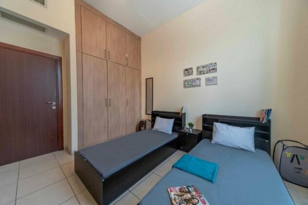 Only for girls & couples Private rooms next to Metro and near to all tourist destinations - Photo3