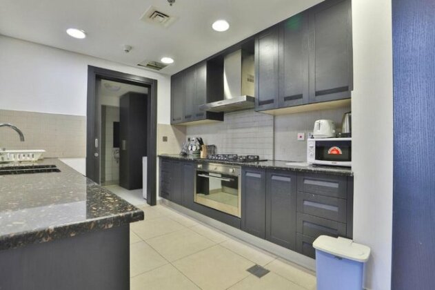 OYO 422 Home Jumeirah Heights 3BHK - Photo2