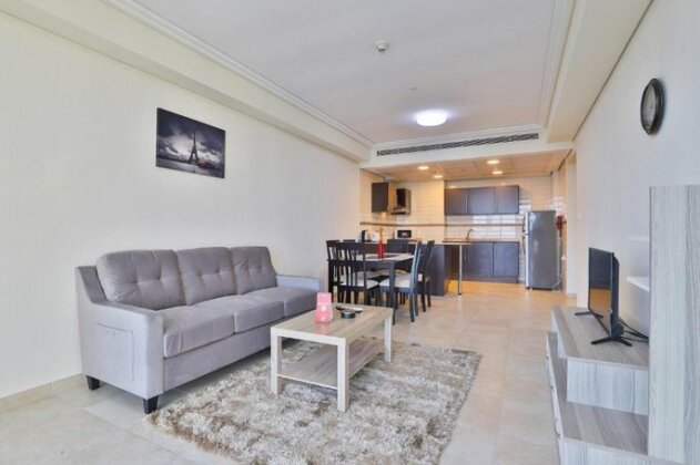 Oyo 431 Home Goldcrest Views 2 2bhk - Photo2