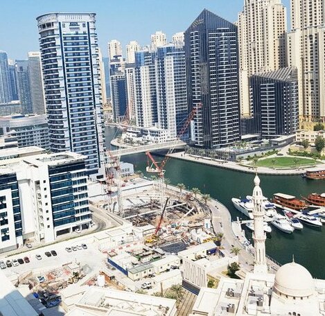 Partial View Of Dubai Marina and sheikh zayed Road - Photo2