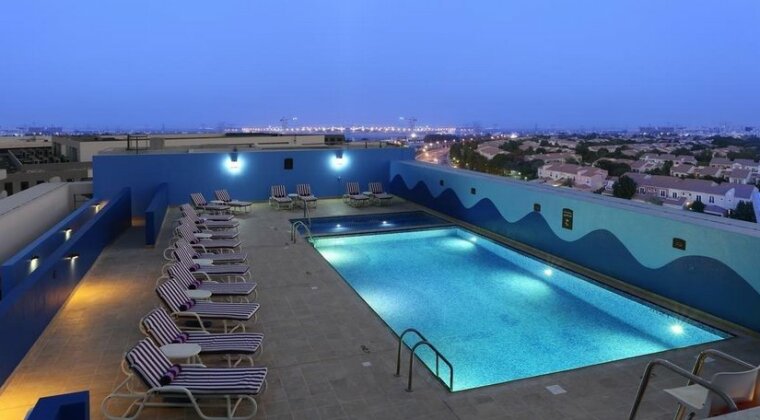 Premier Inn Dubai Investments Park - Photo3