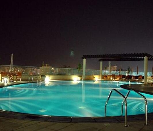 Star Metro Deira Hotel Dubai - Photo4