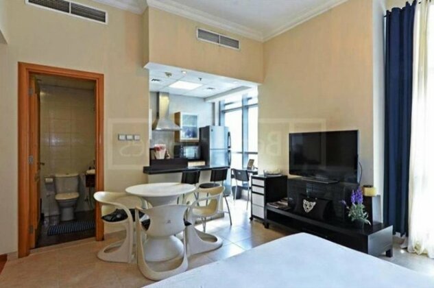 Studio Apartment In Zumurud Tower - Photo2