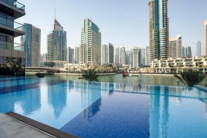 Urban Apartment with Stunning Infinity Pool by GuestReady