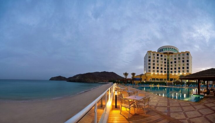 Oceanic Khorfakkan Resort & Spa - Photo2