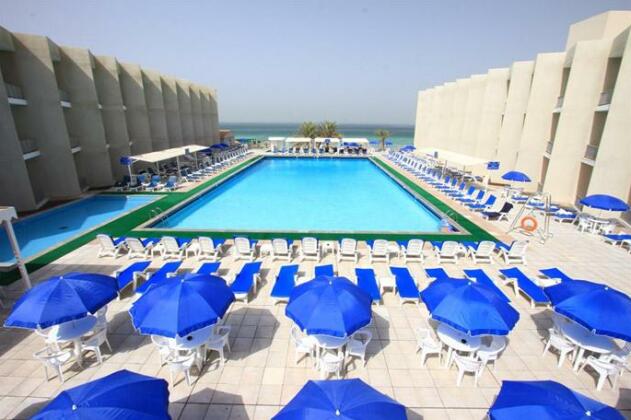 Beach Hotel Sharjah - Photo4