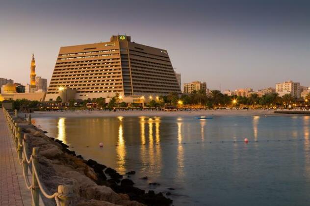 Radisson Blu Resort Sharjah - Photo4