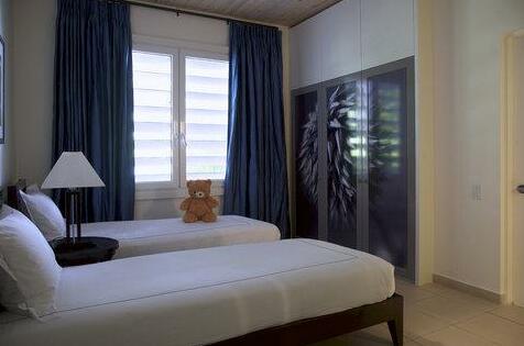Carlisle Bay - Photo4