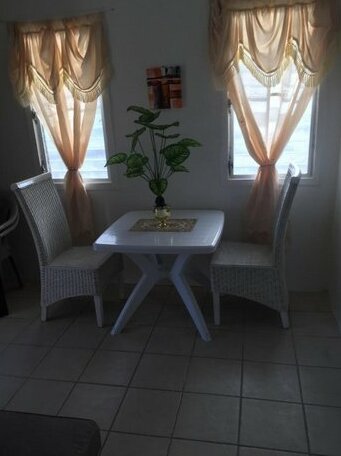 Moonlight Cottage The Valley - Photo2