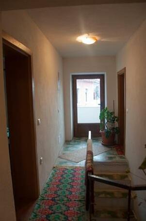 Aste Guesthouse - Photo3