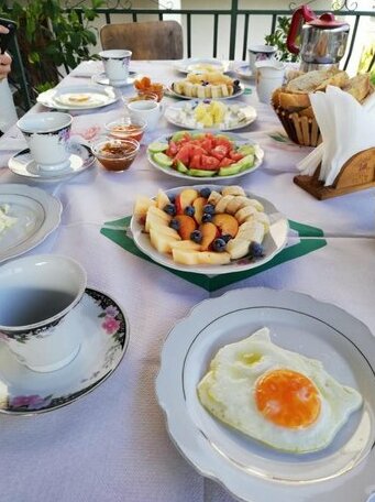 Guest House Baba Lluka - Photo3