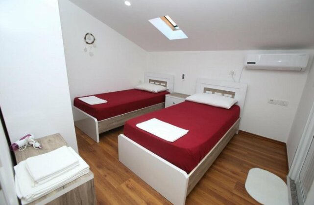 Guest House Himaj - Photo2