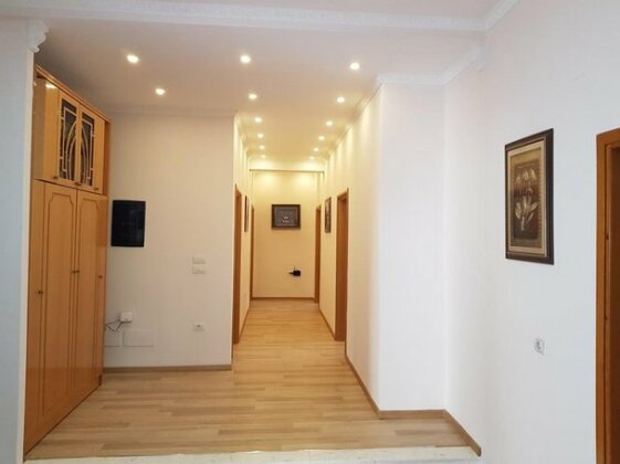 Guesthouse Arben Elezi - Photo2