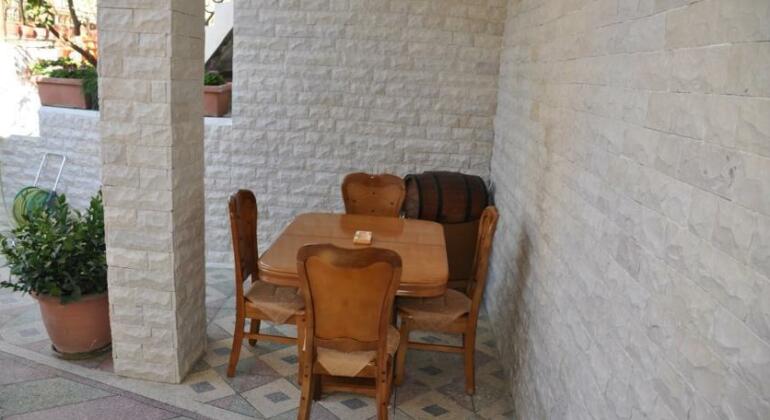 Guesthouse Arben Elezi - Photo4