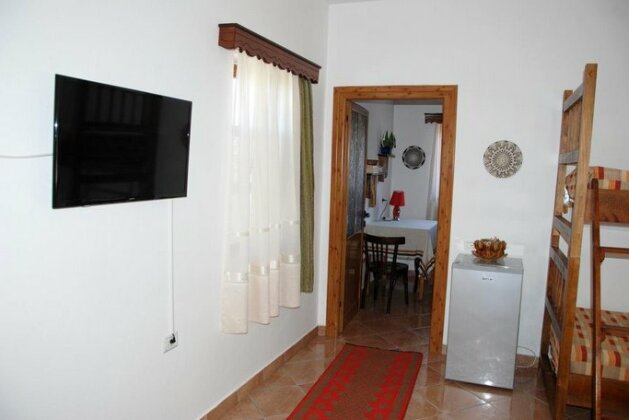 Guesthouse Kris - Photo4