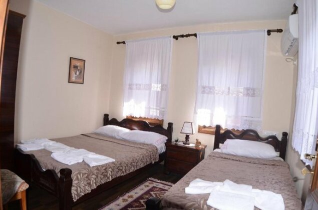Pjetri House - Photo3
