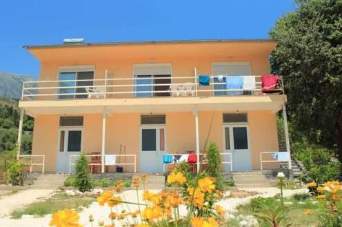 Accomodation Dhermi
